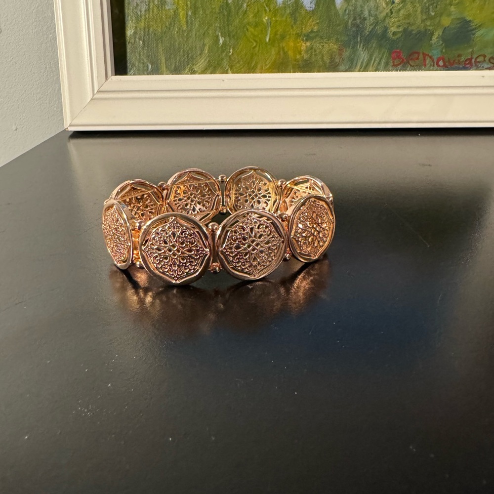Gold tone Filigree Stretch Bracelet